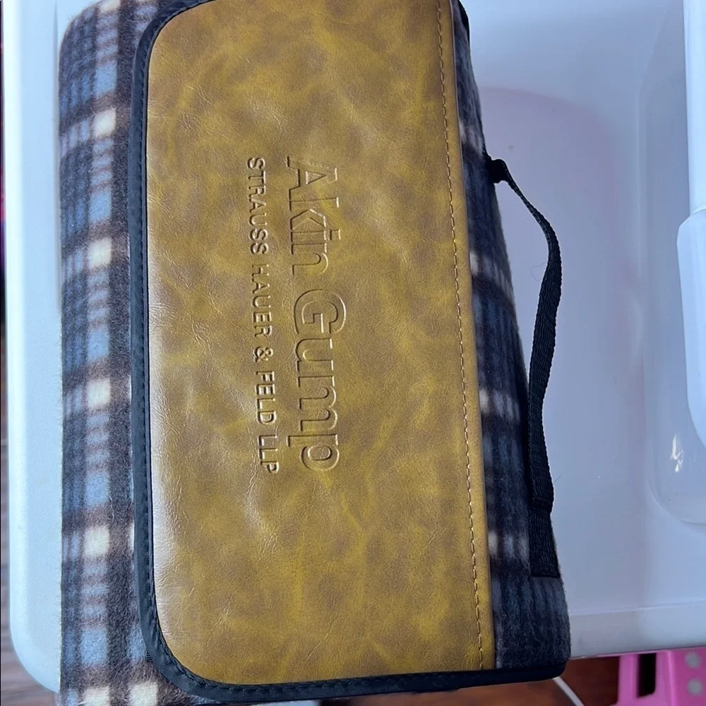 FIELD & CO Farm Credit West Soft Fleece Winter Plaid Roll Up Picnic Blanket